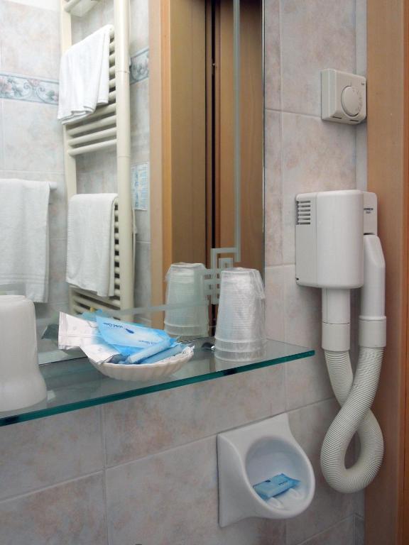 Hotel Mondial Bellaria-Igea Marina Room photo
