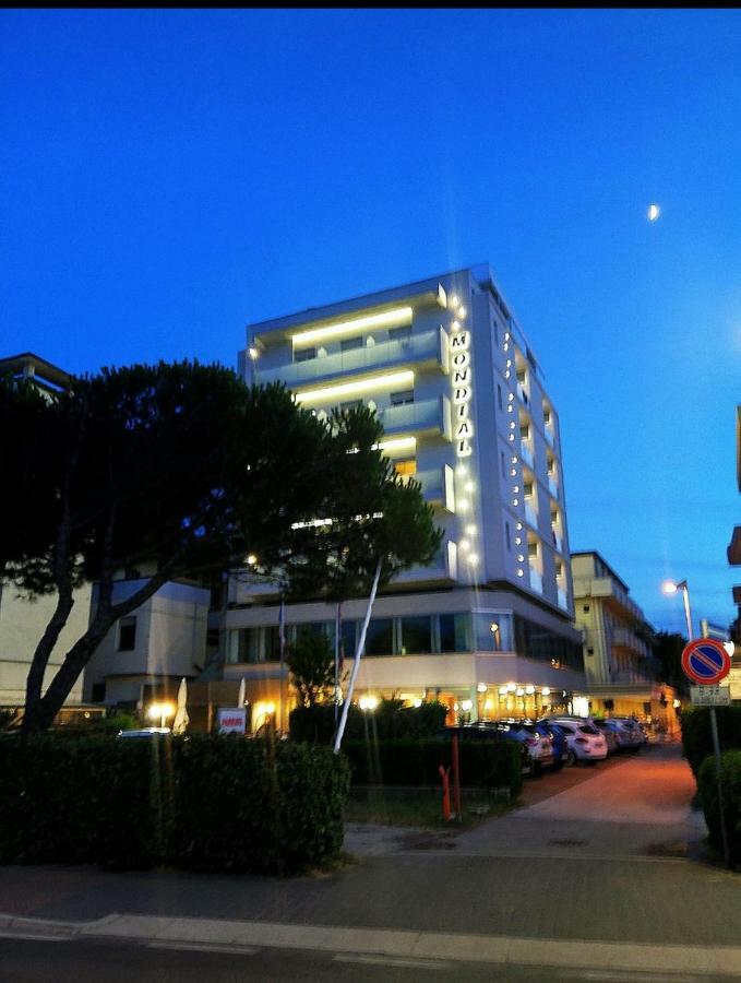 Hotel Mondial Bellaria-Igea Marina Exterior photo